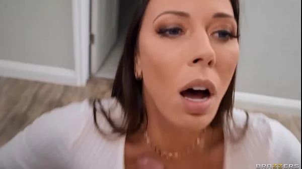 Lending A Horny Hand - Rachel Starr / Brazzers / stream full from https://zzfull.com/admit
