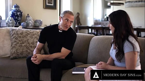 MODERN-DAY SINS - Pervy Priest Creampies Horny Teen Keira Croft After Taking Her Anal Virginity!