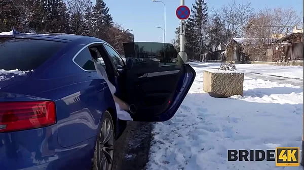 BRIDE4K. Locked WC Adventure