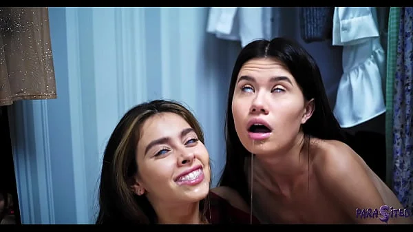 Parasited - Alissa Foxy & Eveline Elle Fuck eachother frenetically after mind controlling Parasite gets them