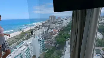SECRET TO SELLING A $ 1M PENTHOUSE IN RIO: UNLIMITED CUM Hot Real Estate Agent