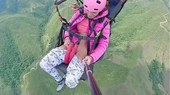 Wet Pussy SQUIRTING IN THE SKY 2200m High In The Clouds while PARAGLIDING