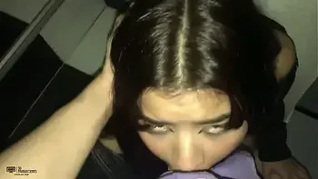 Que buena mamada me da mi hermanastra mientras estamos solos en casa PARTE 6