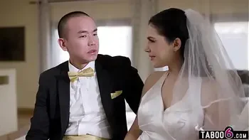 Italian bride Valentina Nappi buttplugged on the day of the wedding