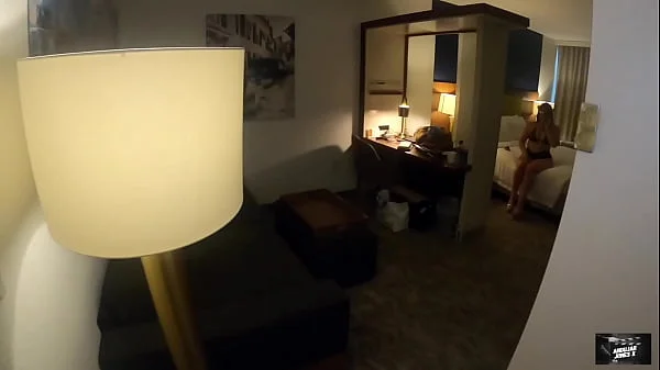 Amateur Wife Swap: Housewife agrees to fuck another man at her first swinger’s party and ends up pregnant