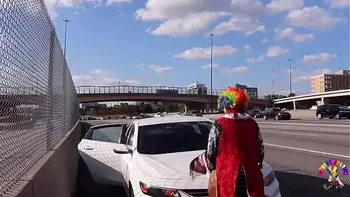 Gibby The Clown Fucks Juicy Tee On Atlanta’s Most Popular Highway