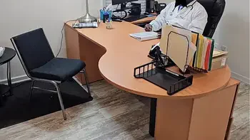 The doctor thought it was better to penetrate my pussy with his tongue & cock and than to prescribe medicine (hijab, Muslim)