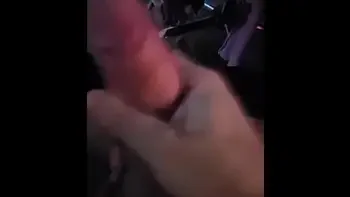 Lucky Stranger gets nudes from amateur model Joyliii(Add me real.joyliii)