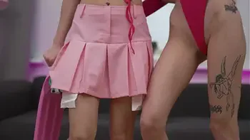 2 Sis (Sasha 19yo and Sofa 18yo) in two Double ANAL ! PISS