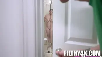 Be a Man and Fill Her Up Ethan Seeks, Scarlett Venom, Jack Vegas