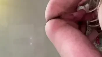 Big stepmom took a dick in her mouth and started moaning when she was fucked in anal