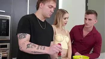 We Frosted My Cookies And My Face!