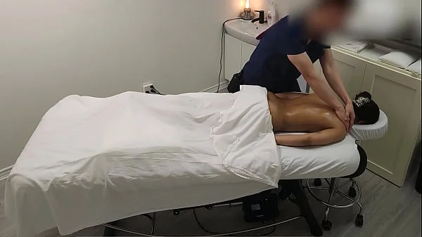Sarah, a young Indian college student with sexy natural body had her unforgettable first massage.