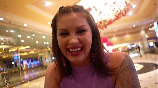 Leah Winters & Gibby The Clown Have An Affair  After His Show In Las Vegas!