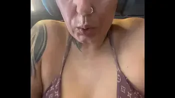 Achei uma academia de frete pra praia de Copacabana! Fiquei toda molhada e suada só de biquíni treinando gostoso qui delícia louca de tesão !