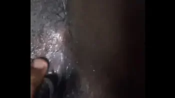 Garota VIP se masturbando