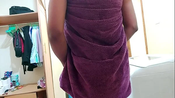 Indian Stepmom Hidden Camera Gets Naked After Showering