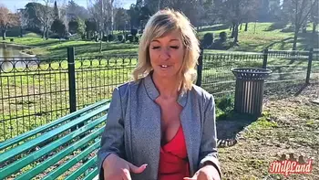 Emmy, une milf belge qui a chaud au cul Part 1