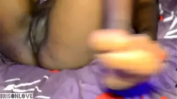 STRETCHING HER ELASTIC PUSSY OUT