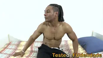 Fez sexo com amigas gostosas