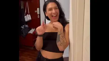 Mi primera Orgía en un jacuzzi!!