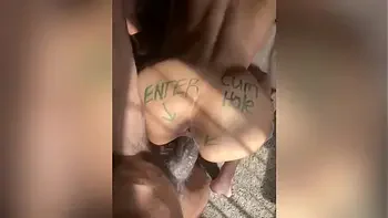 Peeping Tom catches Honeydip731 playing with her pussy!