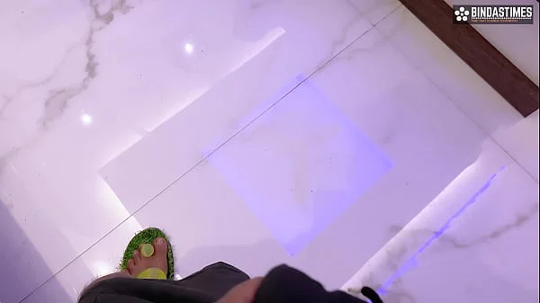 Desi Party me Meri Didi ka Dost StarSudipa ko bathroom lejane ke bahane uske sath Sex Vlog Bana Dala aur khub choda