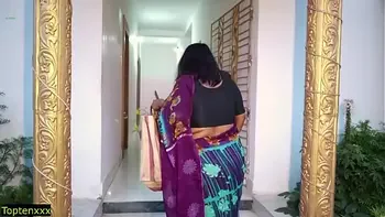 Auto driver fucks beautiful passenger Bhabhi! With Clear Audio