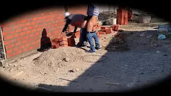 cámara de seguridad en obra de construcción Ingeniera Nataly