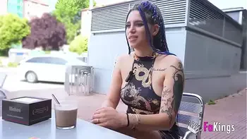 Hot Venus Lilith gets a dude to cum twice at her very first porno!!