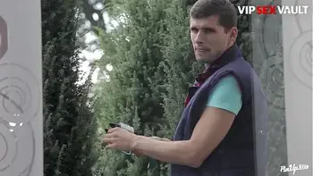 VIP SEX VAULT - #Isabella Chrystin - Czech Ebony Boss Lady Rough Sex With Her Big Cock Gardener