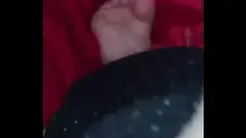 Bastidores da esposa kally cremosa chupando o câmera no meio da gravação de seus conteúdos de humor podrução amadora vídeos caseiro real