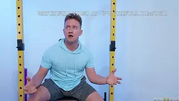 Tit Fucking The Gym Slut.Payton Preslee / Brazzers  / stream full from www.zzfull.com/ogli