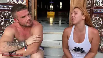 Casting porno a un fan en club swinger