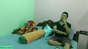 Desi Bank Officer fucking beautiful Bhabhi! Reality Sex