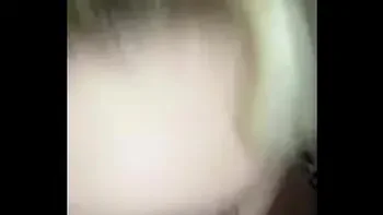 Tirando leitinho do Pau