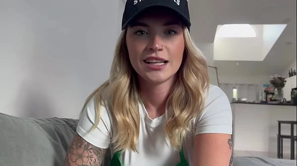 Barista girl cheats on her boyfriend while he's at work i bet you would fuck me better anyways...