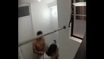 espiando a profesora española follando con su amante