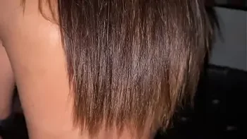 ENCONTREI UM PAU ENORME NA CASA DE SWING