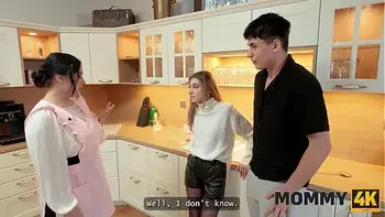 MOMMY4K. Shaving mature pussy ended up as hot bathroom fuck