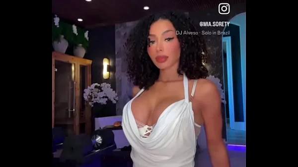 MIA SORETY  Ig video