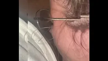 Influencer gives sloppy road head and cheats on her boyfriend