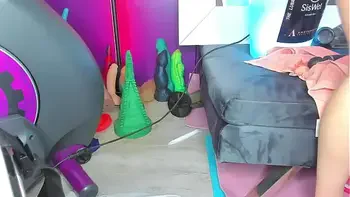 Anal Rampage with the Rumptower, it impales me and reorganize my organs