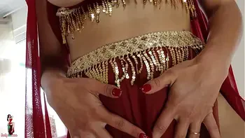 Arabic girl wants two hands in her own ass