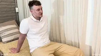 Colombian sexologist Sara Blonde checks the size of COFLA24CM's HUGE cock