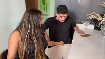 Mexican Curvy Threesome with her Colombian MILF best friend and her big dick Nerd step-son, we share their cum in our mouths! Verito Aguas, Pipe boy and Kylei Ellish