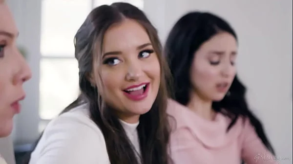 Holy Matri-Moly (Lena Paul & Gia Paige & Jade Baker)