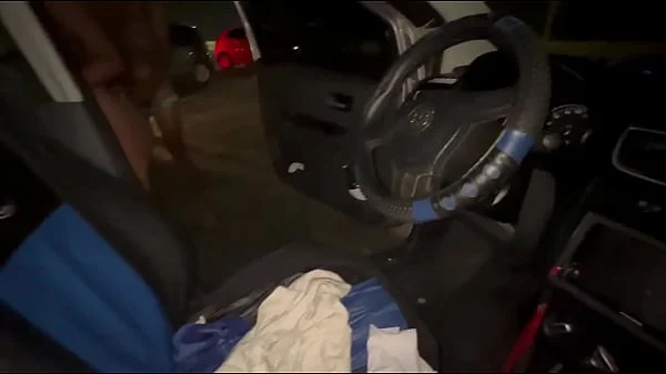 Em Salvador tudo acontece, amigos transam no pelo no meio da rua com carros passando!