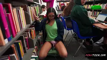 Risky Sex in Class Beside Clueless Classmates – PervTeen