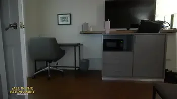 Accidental Creampie For Stepsister On Her First Night At College! Scarlett Venom AITSFS2E10